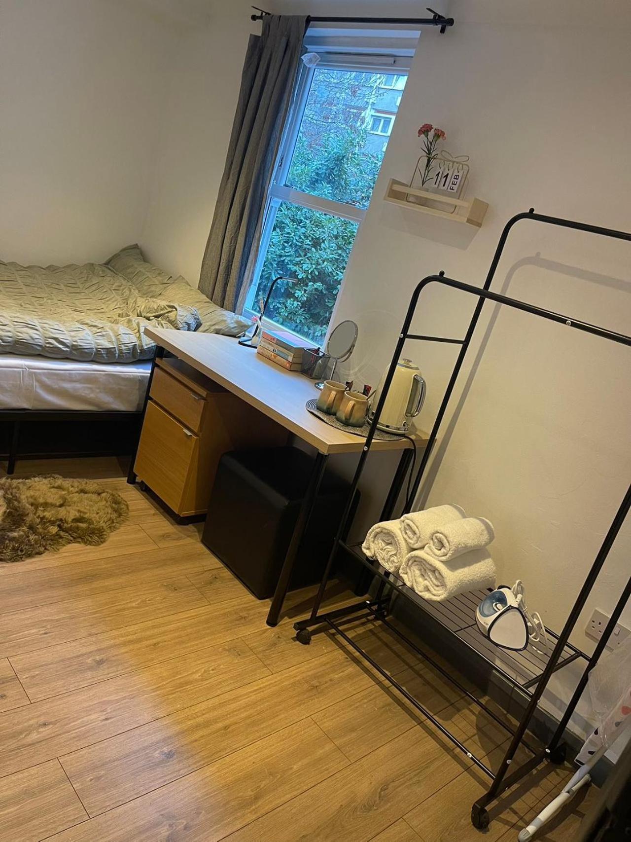 Quiet Cosy Room4 In Kings Cross Londra Exterior foto